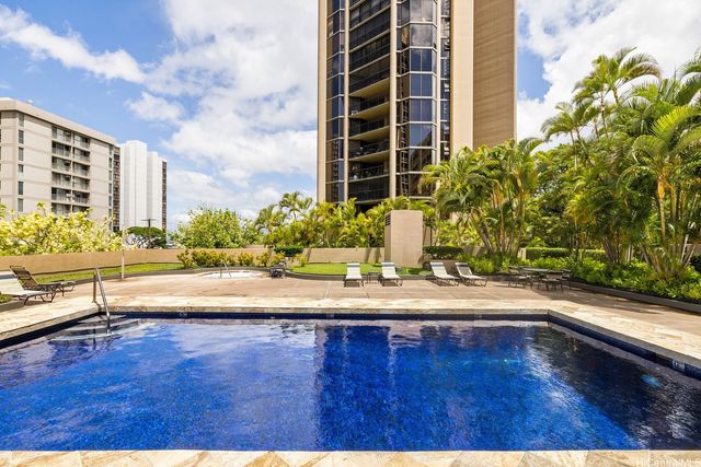 2101 Nuuanu Avenue I103, Honolulu, HI 96817