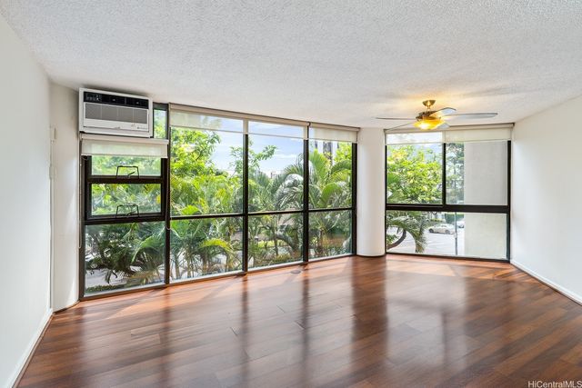 2101 Nuuanu Avenue I103, Honolulu, HI 96817