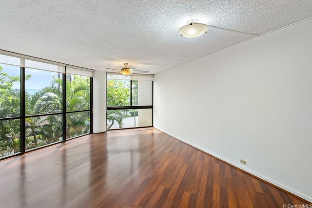 2101 Nuuanu Avenue I103, Honolulu, HI 96817