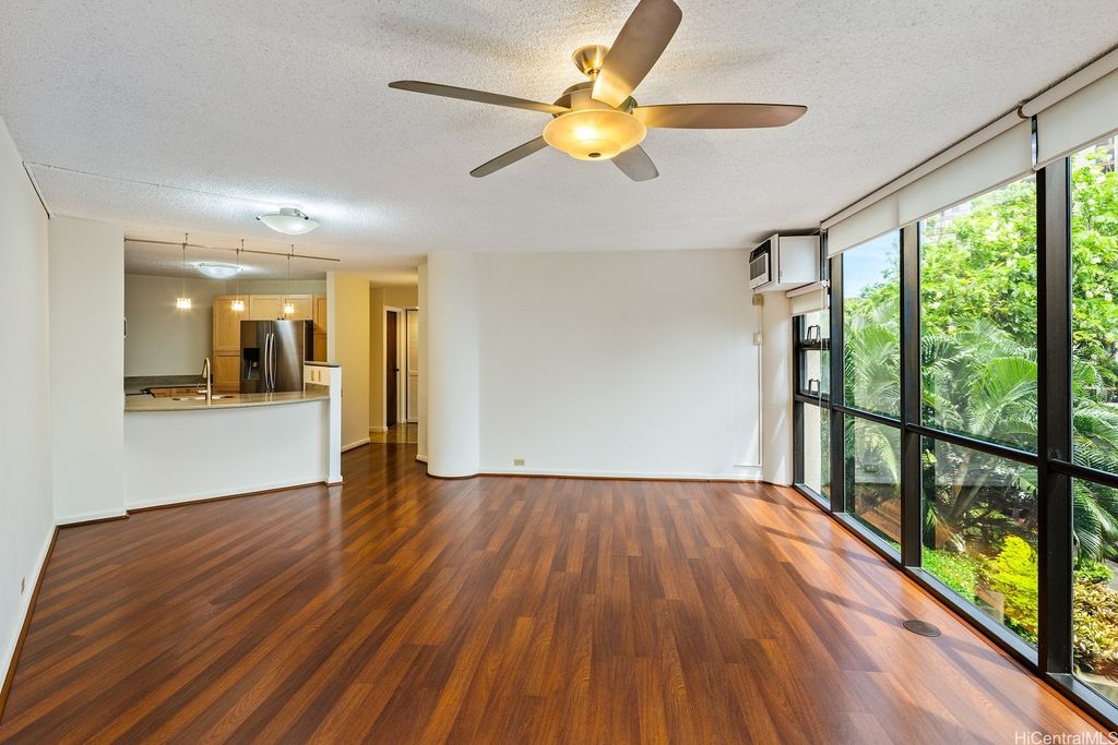 2101 Nuuanu Avenue I103, Honolulu, HI 96817