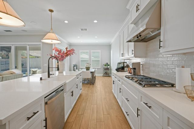 2632 Mayfair St, Lodi, CA 95242