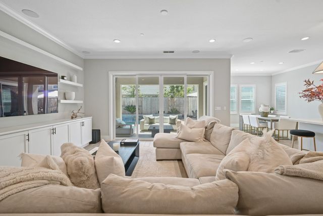 2632 Mayfair St, Lodi, CA 95242