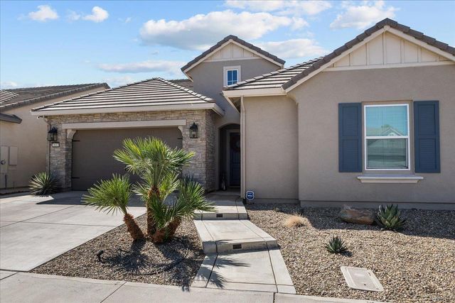 2632 Mayfair St, Lodi, CA 95242