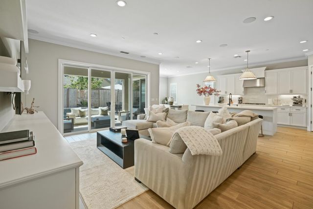 2632 Mayfair St, Lodi, CA 95242