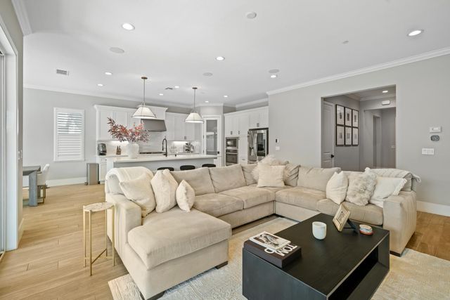2632 Mayfair St, Lodi, CA 95242