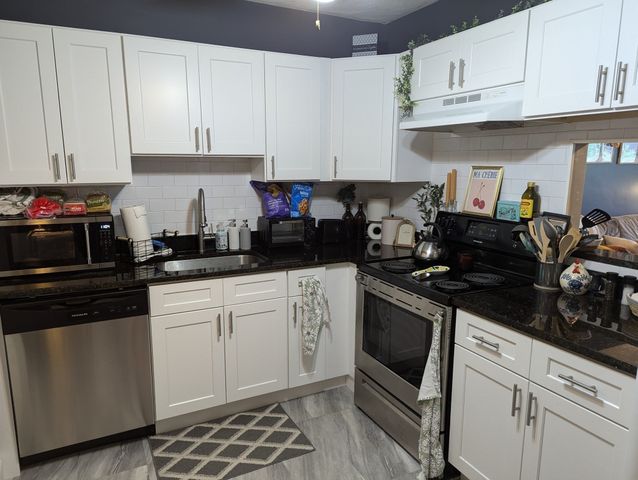 65 Milliken Ave 16, Franklin, MA 02038