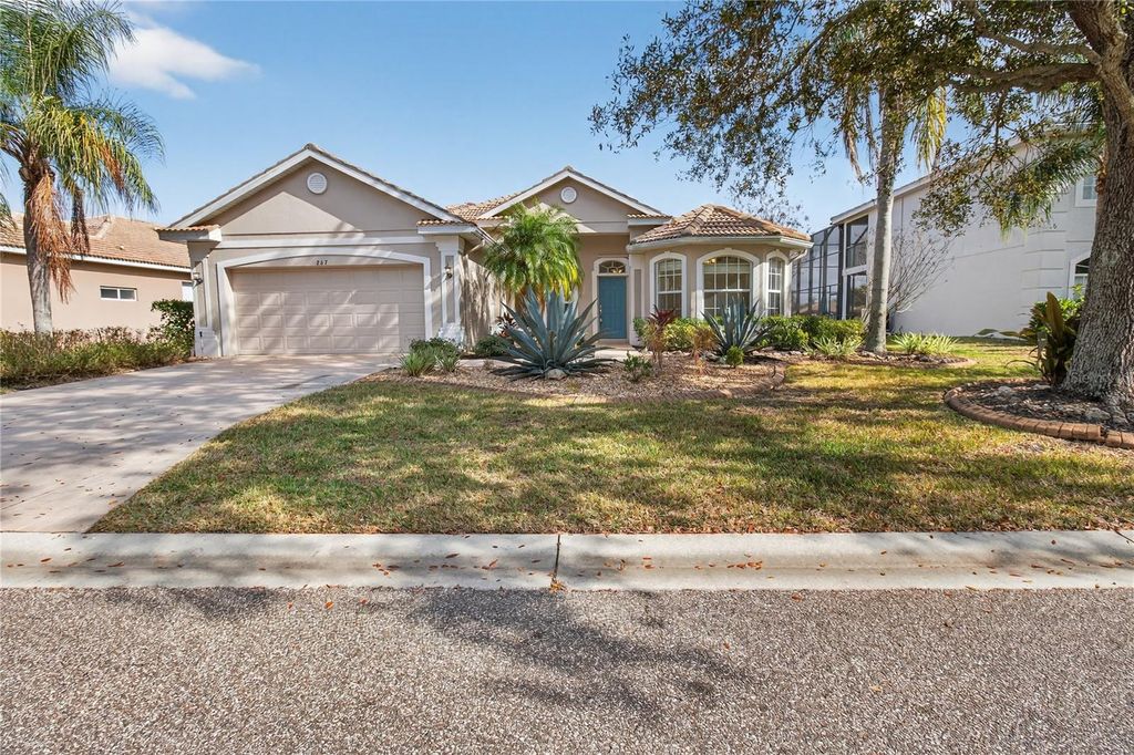 Image 1 of property listing at 267 HERITAGE ISLES WAY, Bradenton, FL 34212