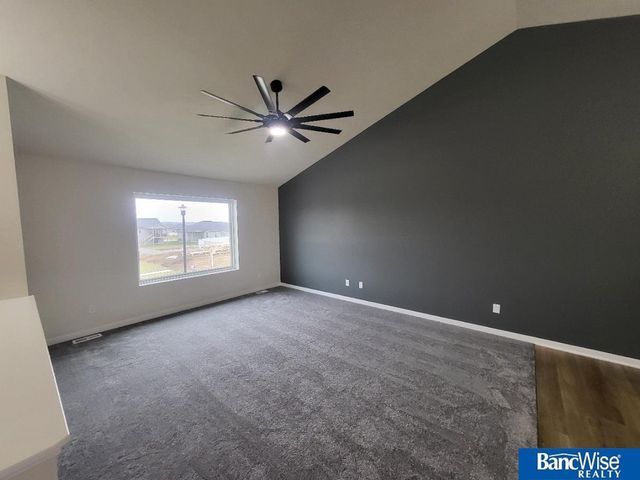 918 W Avondale Street, Lincoln, NE 68523