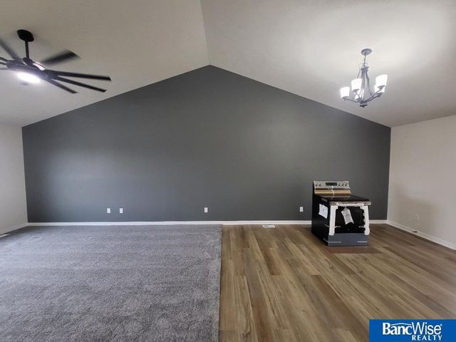 918 W Avondale Street, Lincoln, NE 68523