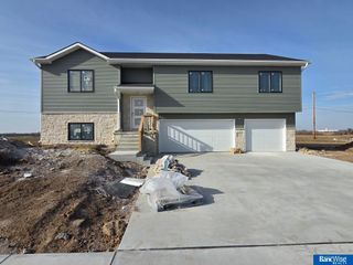 918 W Avondale Street, Lincoln, NE 68523