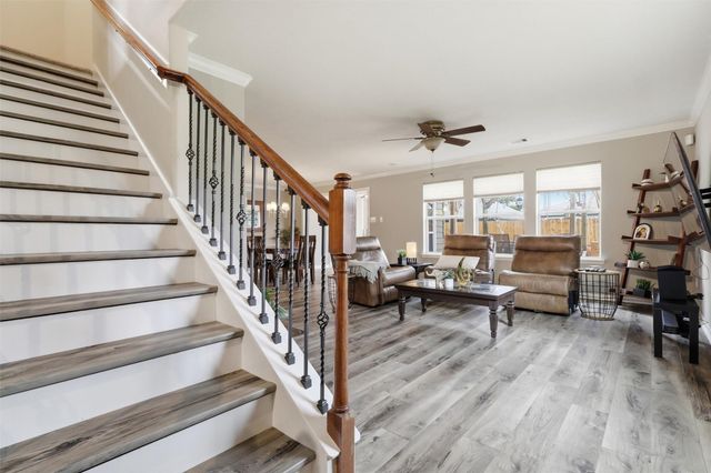 2631 Skyview Downs Drive, Houston, TX 77047