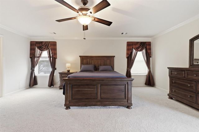 2631 Skyview Downs Drive, Houston, TX 77047