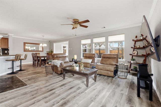 2631 Skyview Downs Drive, Houston, TX 77047