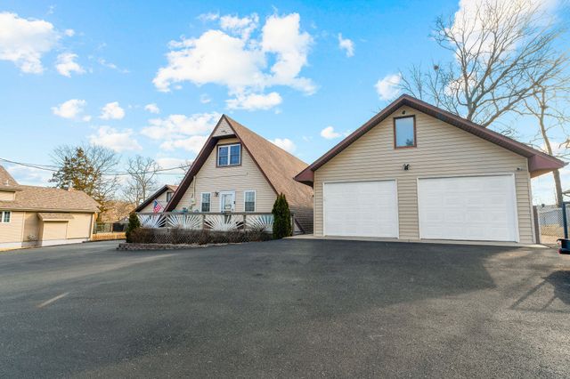 154 Elm Point Street, Kimberling City, MO 65686