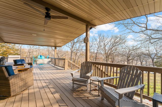 154 Elm Point Street, Kimberling City, MO 65686