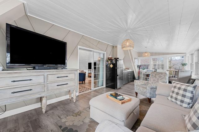 154 Elm Point Street, Kimberling City, MO 65686