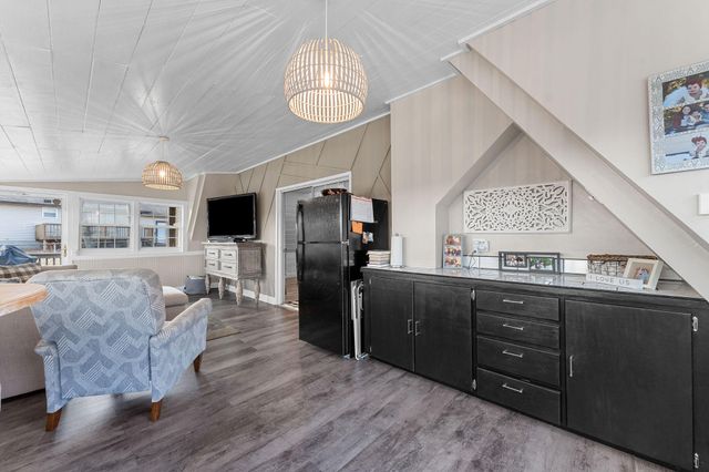 154 Elm Point Street, Kimberling City, MO 65686