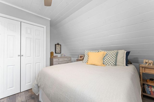 154 Elm Point Street, Kimberling City, MO 65686