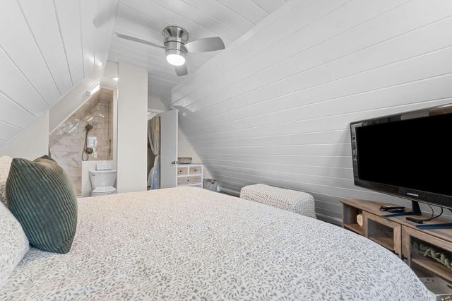 154 Elm Point Street, Kimberling City, MO 65686