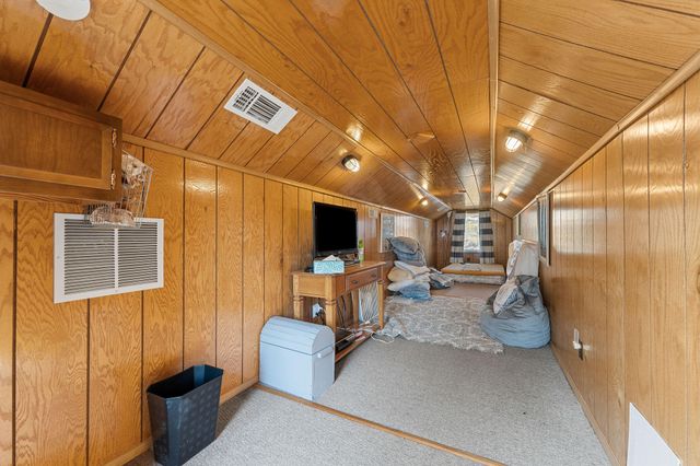 154 Elm Point Street, Kimberling City, MO 65686