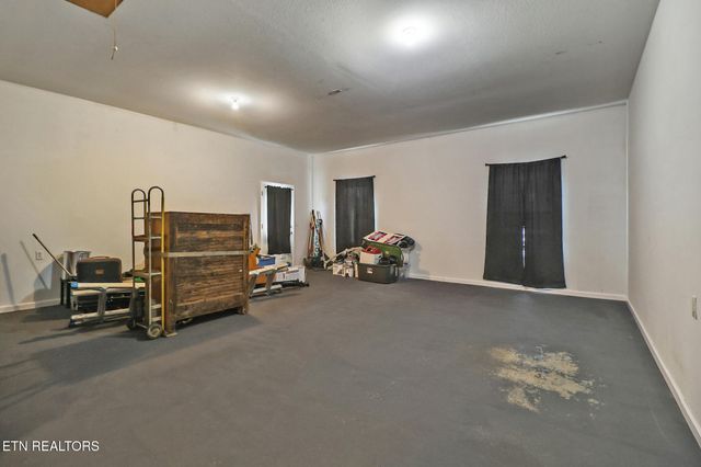 67 Lakyn Drive, Crossville, TN 38571