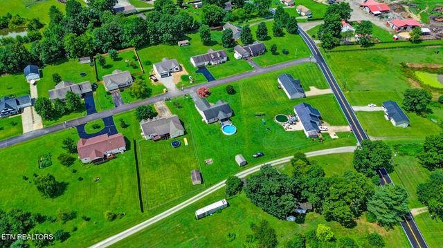 67 Lakyn Drive, Crossville, TN 38571