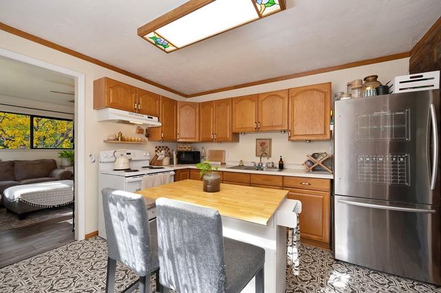 128 Main, Gold Run, CA 95717