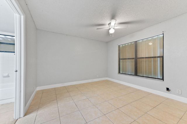 1445 Lake Crystal Drive F, West Palm Beach, FL 33411