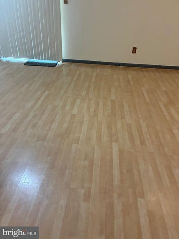 8265 LONDONDERRY CT, Laurel, MD 20707