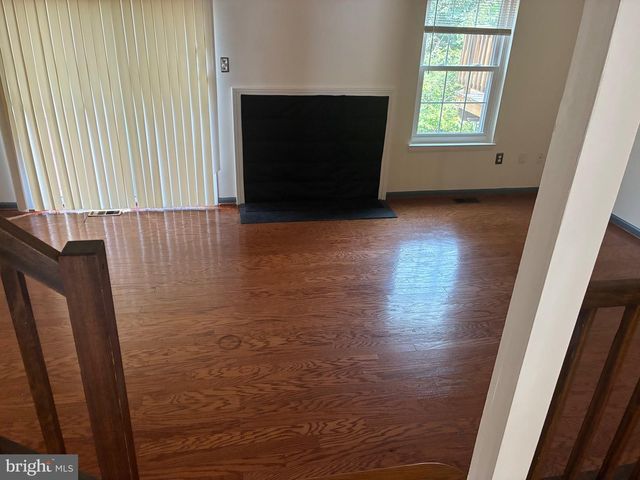 8265 LONDONDERRY CT, Laurel, MD 20707