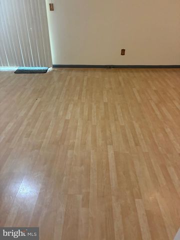 8265 LONDONDERRY CT, Laurel, MD 20707