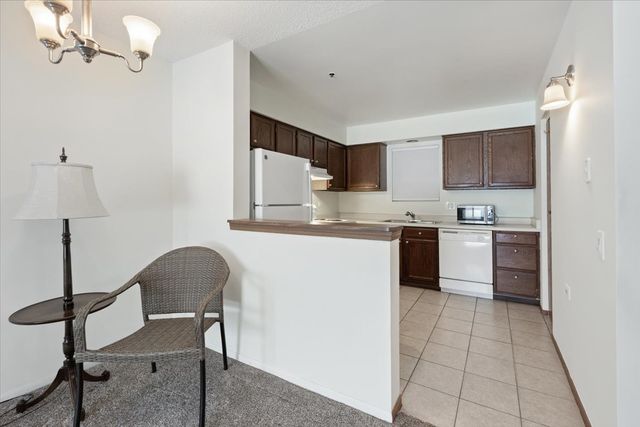 800 Ridge Road 117, Wilmette, IL 60091