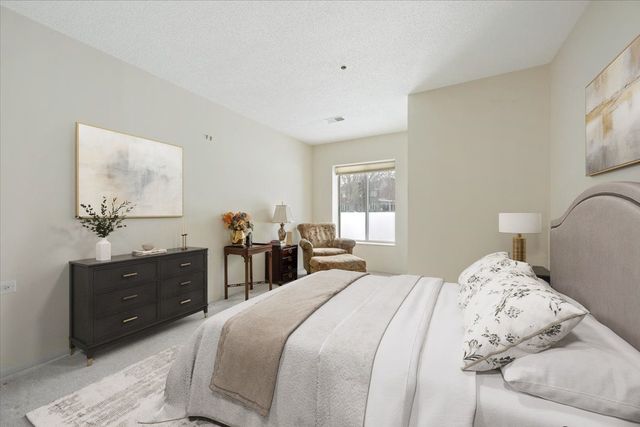 800 Ridge Road 117, Wilmette, IL 60091