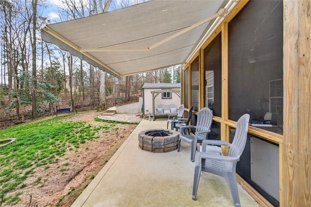 1624 Alcovy Ridge Crossing, Loganville, GA 30052