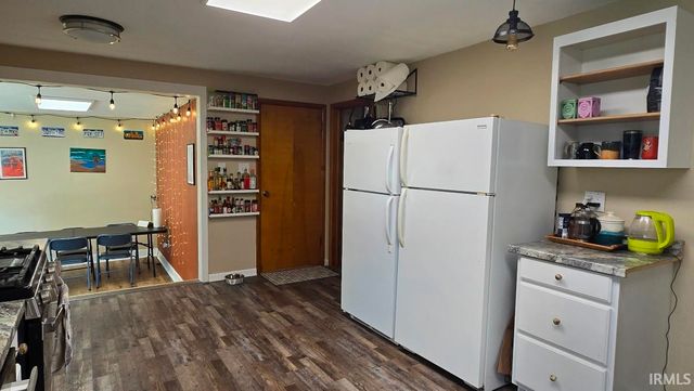 54655 Sundale Place, Elkhart, IN 46514
