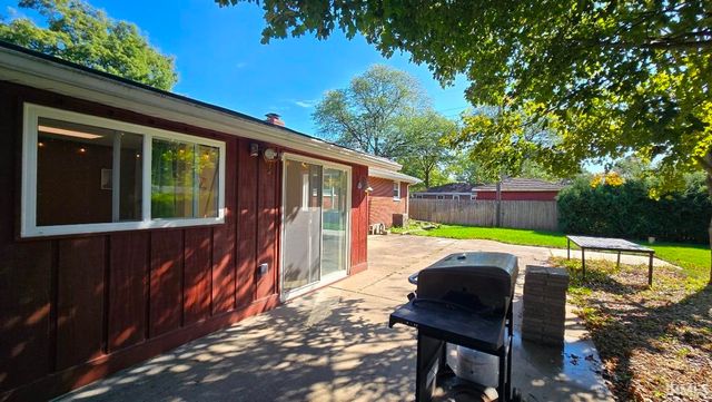 54655 Sundale Place, Elkhart, IN 46514