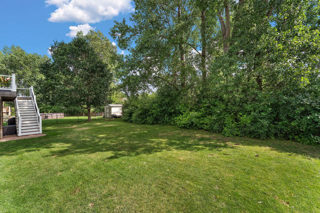 2891 Meadow Brook Drive, Woodbury, MN 55125