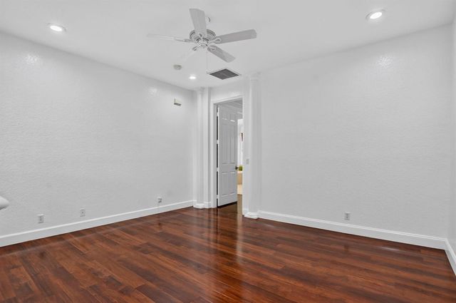 76 Landau Street, Boynton Beach, FL 33426