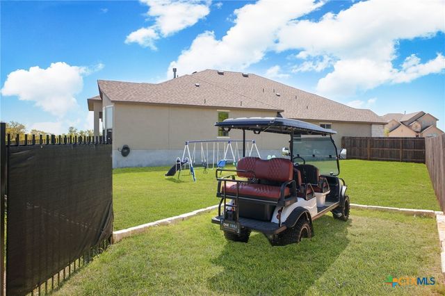 1386 Lyme Park, Bulverde, TX 78163