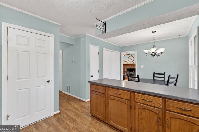 1880 Whispering Willow Way SW, Lilburn, GA 30047