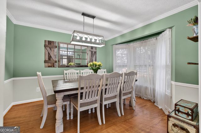 1880 Whispering Willow Way SW, Lilburn, GA 30047