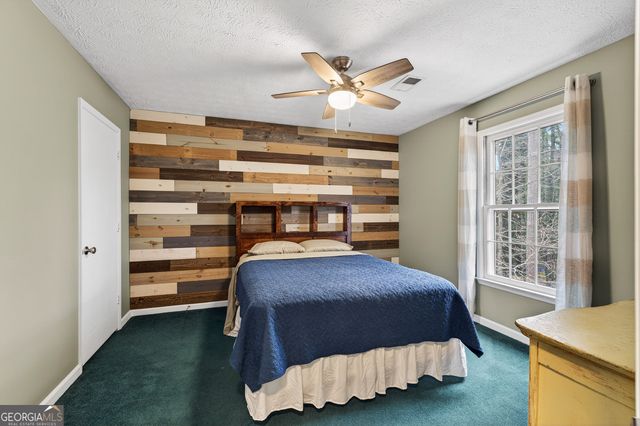 1880 Whispering Willow Way SW, Lilburn, GA 30047