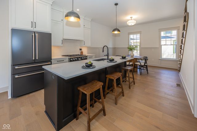 122 E 32nd Street, Indianapolis, IN 46205