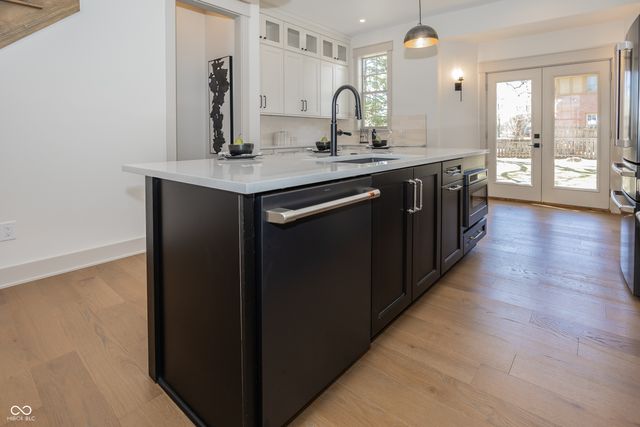 122 E 32nd Street, Indianapolis, IN 46205