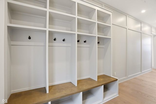 122 E 32nd Street, Indianapolis, IN 46205