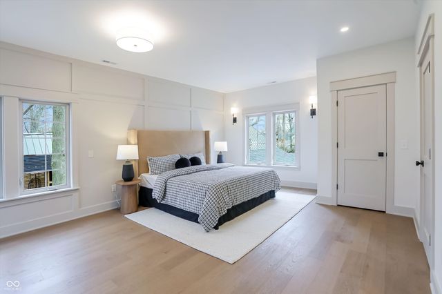 122 E 32nd Street, Indianapolis, IN 46205