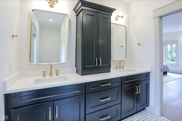 122 E 32nd Street, Indianapolis, IN 46205