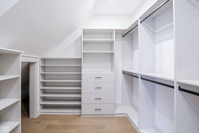 122 E 32nd Street, Indianapolis, IN 46205