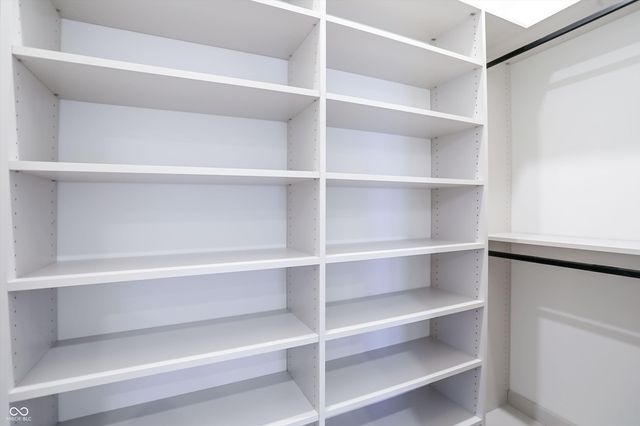 122 E 32nd Street, Indianapolis, IN 46205