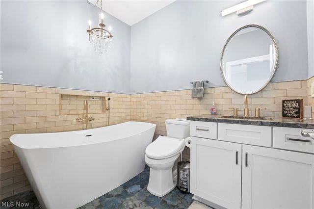 128 Vine Street 16A, Westlake, OH 44145